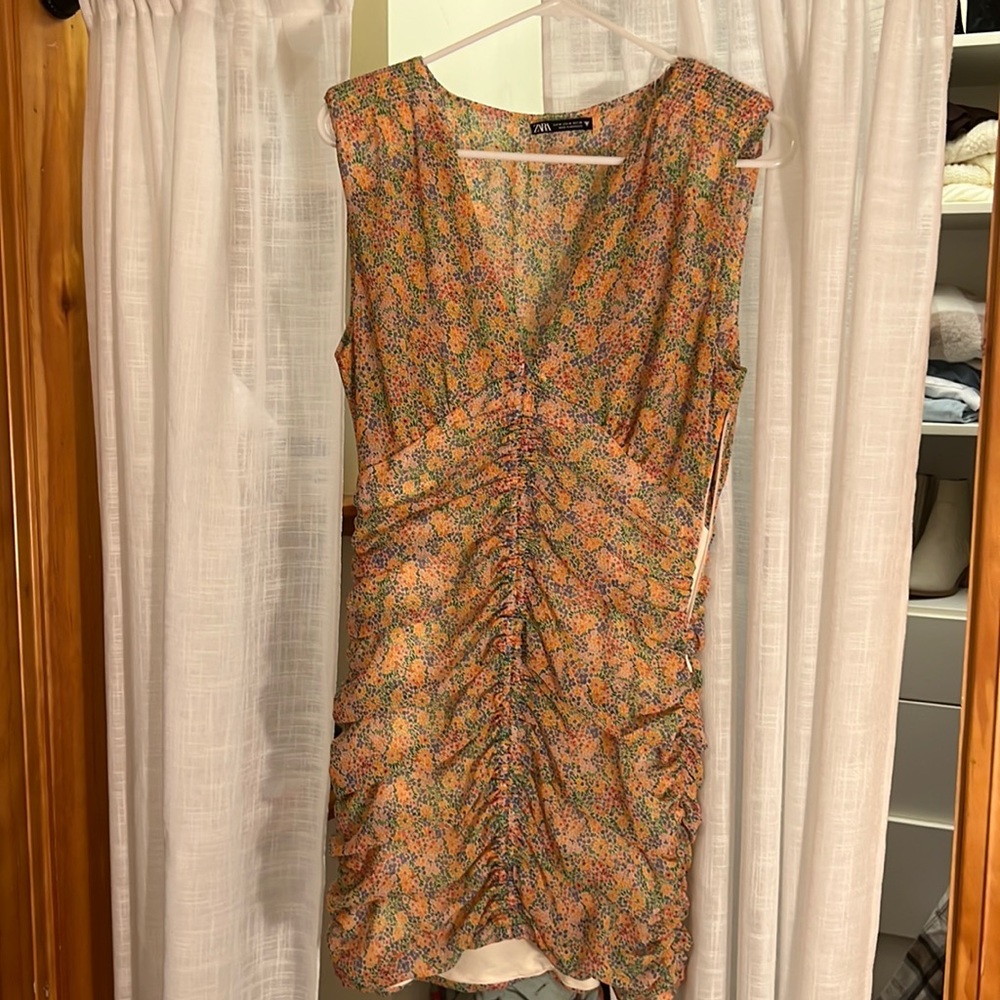 ZARA FLORAL MINI DRESS